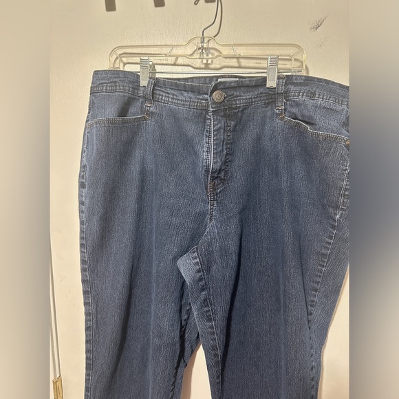 JMS Jean capris - Picture 2 of 9